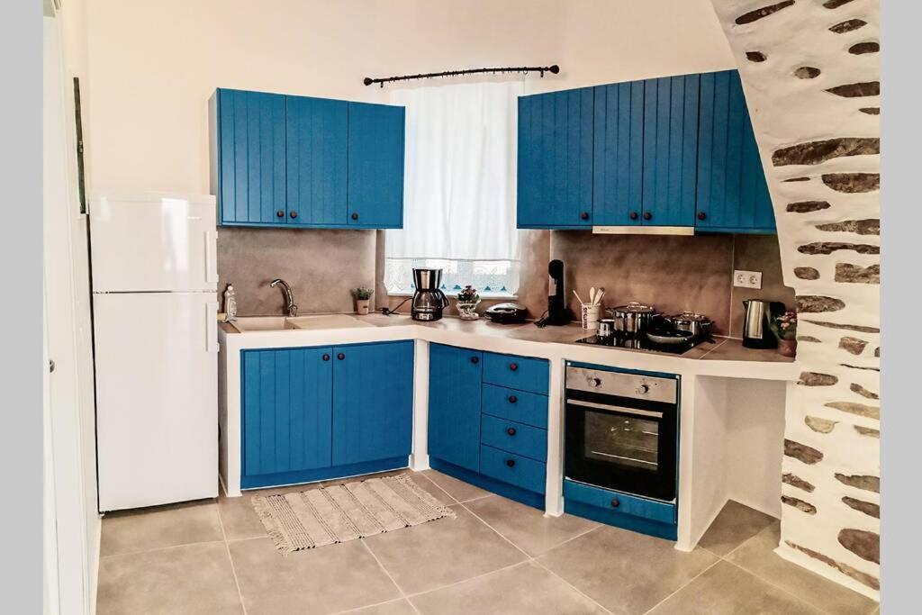 Kostos House Blue Apartment Exterior photo